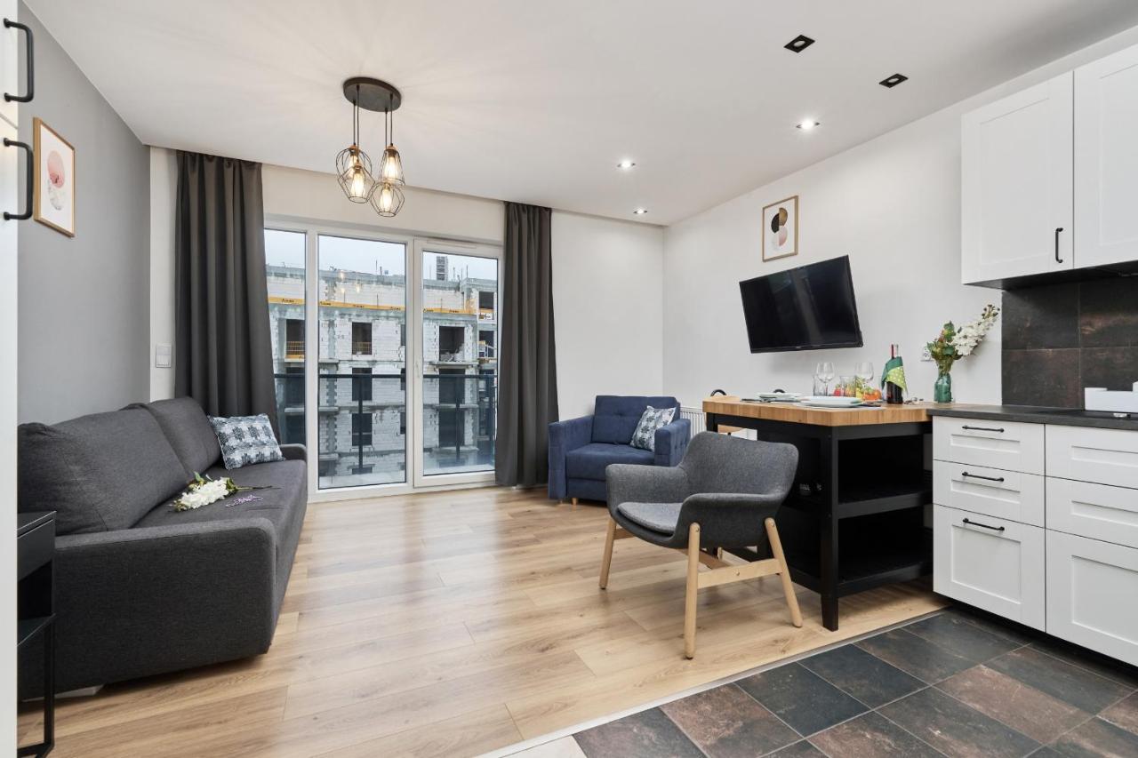 Jagodno Wroclaw Kajdasza Studio Z Bezplatnym Garazem By Noclegi Renters Экстерьер фото