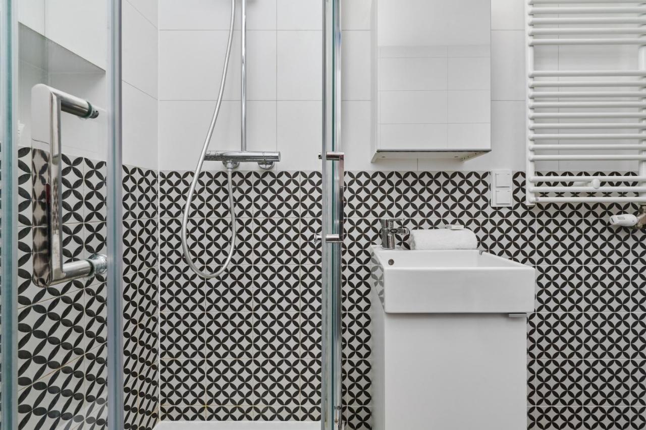 Jagodno Wroclaw Kajdasza Studio Z Bezplatnym Garazem By Noclegi Renters Экстерьер фото