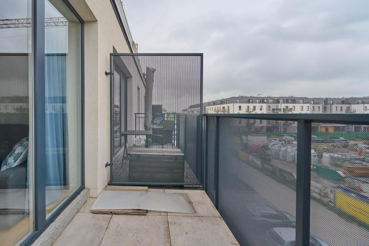 Jagodno Wroclaw Kajdasza Studio Z Bezplatnym Garazem By Noclegi Renters Экстерьер фото